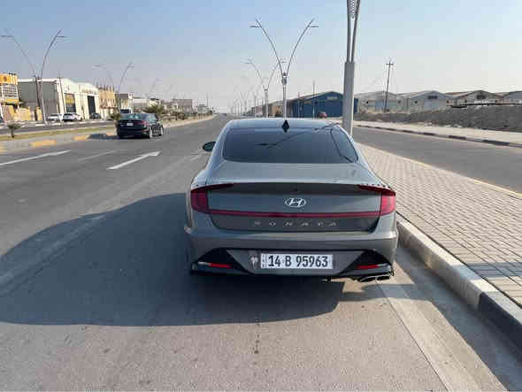 السلام عليكم سوناتا مديل 2023 معوقين 
السياره تقرير غرق البدي مكفول ماعده الخسفه الي بالبنيد  بصمه تحكم ستيرن رادار امامي خلفي السياره فول بانوراما السياره جديده المعوق موجود مكان السياره البصره حي المهندسين السعر 195 
*********** البصرة
