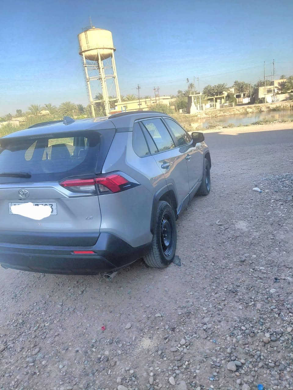 رانفور موديل 2019  بدون صبغ بدون حادث شرط كفالة مكلف بل نشر ***********
