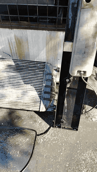 نقوم بعمل تشيش و تبديل و تنظيف جميع انواع راديترات مولدات صالنصات يوجد كادر كامل داخل وخارج بغداد مواد ازاله املاح
***********
