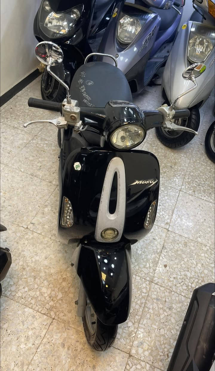 🫡السلام عليكم 🫡

كما عودناكم على القطع الجديدة والمميزة والحصرية لدى              

                        (معرض محمد الجبوري )

اليوم نعرض لكم دراجة كلاسيكية بتصميم جداً مميز وراقي 

                      (تحفة من تحف شركة كامكو )

                                   سرعة ١٢٠ 

                      ✅الدراجة بحالة الشركة ✅

العنوان/ بغداد/ الكريعات / شارع الكويتي/ قرب معرض سآلم للكهربائيات 

                           🌹اهلاً وسهلاً بكم 🌹

                           للتواصل/ ***********📞
@الجميع
