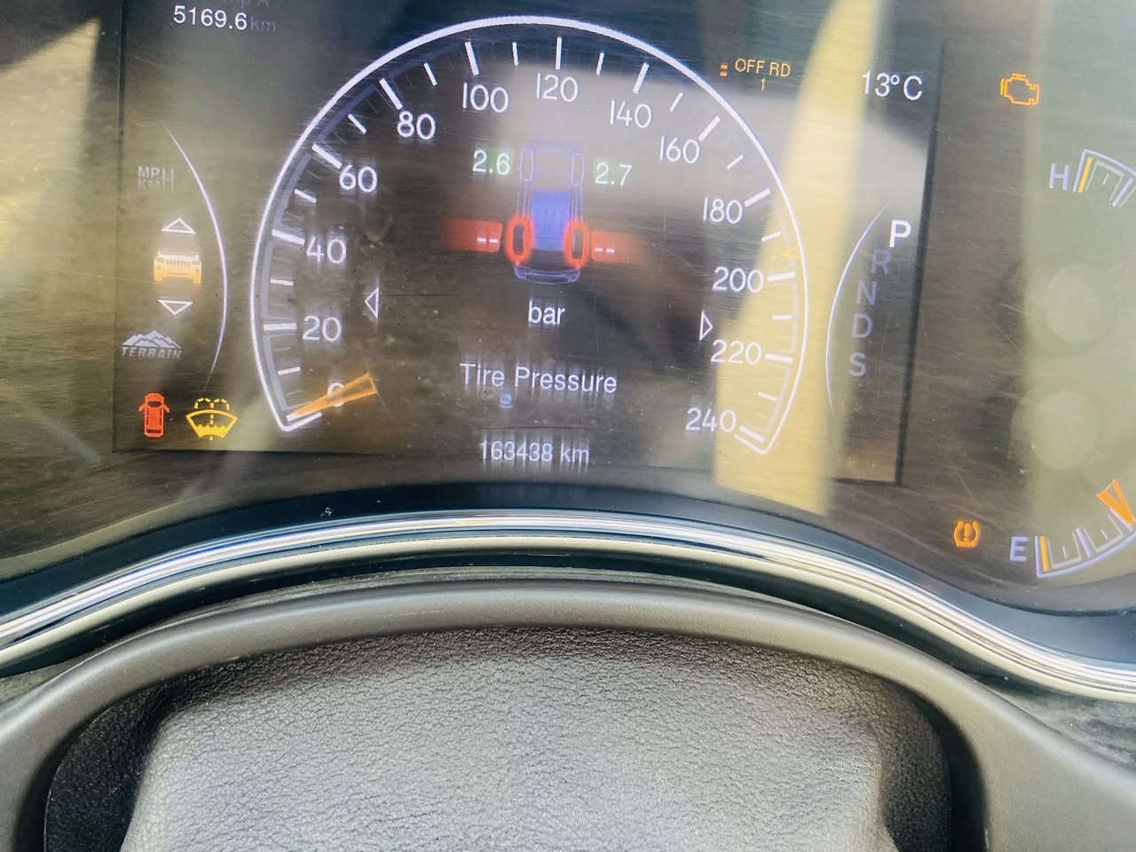 السلام عليكم جيب موديل2014 ‏سعر 195خليجيه رقم بغداد مكفوله كفاله عامه موصفات فول واحد ع واحد  رقم التلفون*********** مكان بغداد شهداء البياع ما ناقصها شي السيارة كاملة من كل النواحي ￼￼￼
