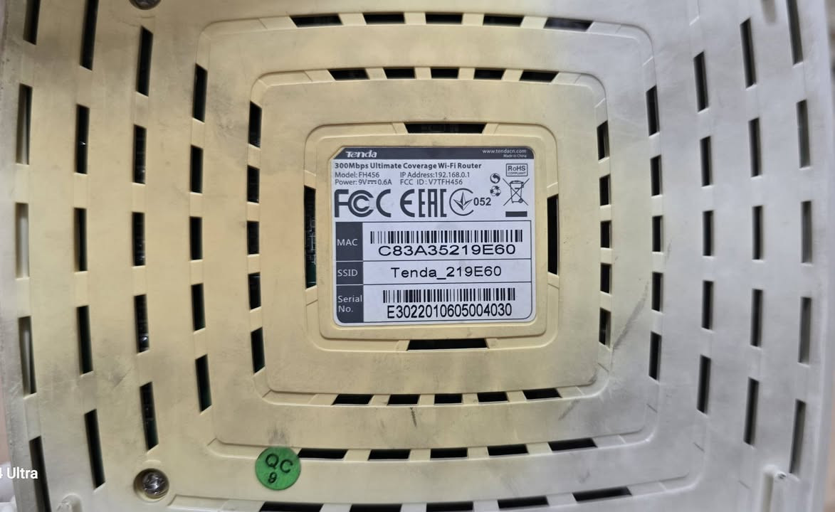 سلام عليكم
راوتر تيندا للبيع
موديل FH456
شغال وعالفحص
سعر ٢٥ الف
مكان بغداد ويتوفر توصيل


**إذا كنت صاحب هذا الإعلان وتريد حذفه لأي سبب، رجاءا أرسل رسالة إلى الدعم الفني**
