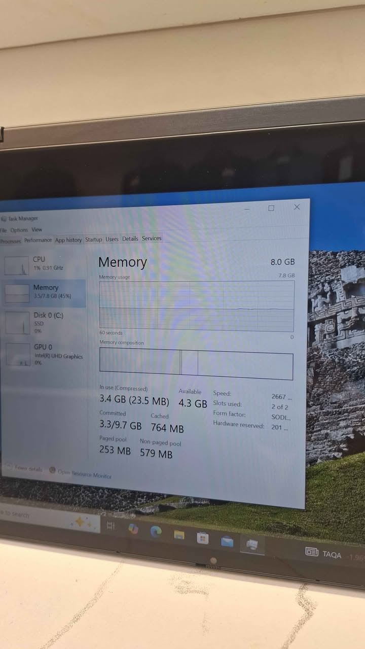 لاپتۆپێکی زۆر جوان و پاک و خاوێن کە دەبێتەوە ئایپاد 
بۆ کاری ئاسایی و مامۆستا و قوتابیان 
شتێکی زۆر تایبەت و ناوازە وەک و نوێ ماوەتەوە 
گەیاندنیش هەیە 🚕 
مواسەفاتی لە وێنەکە نیشان دراوە ✅ أربيل, العراق


**إذا كنت صاحب هذا الإعلان وتريد حذفه لأي سبب، رجاءا أرسل رسالة إلى الدعم الفني**