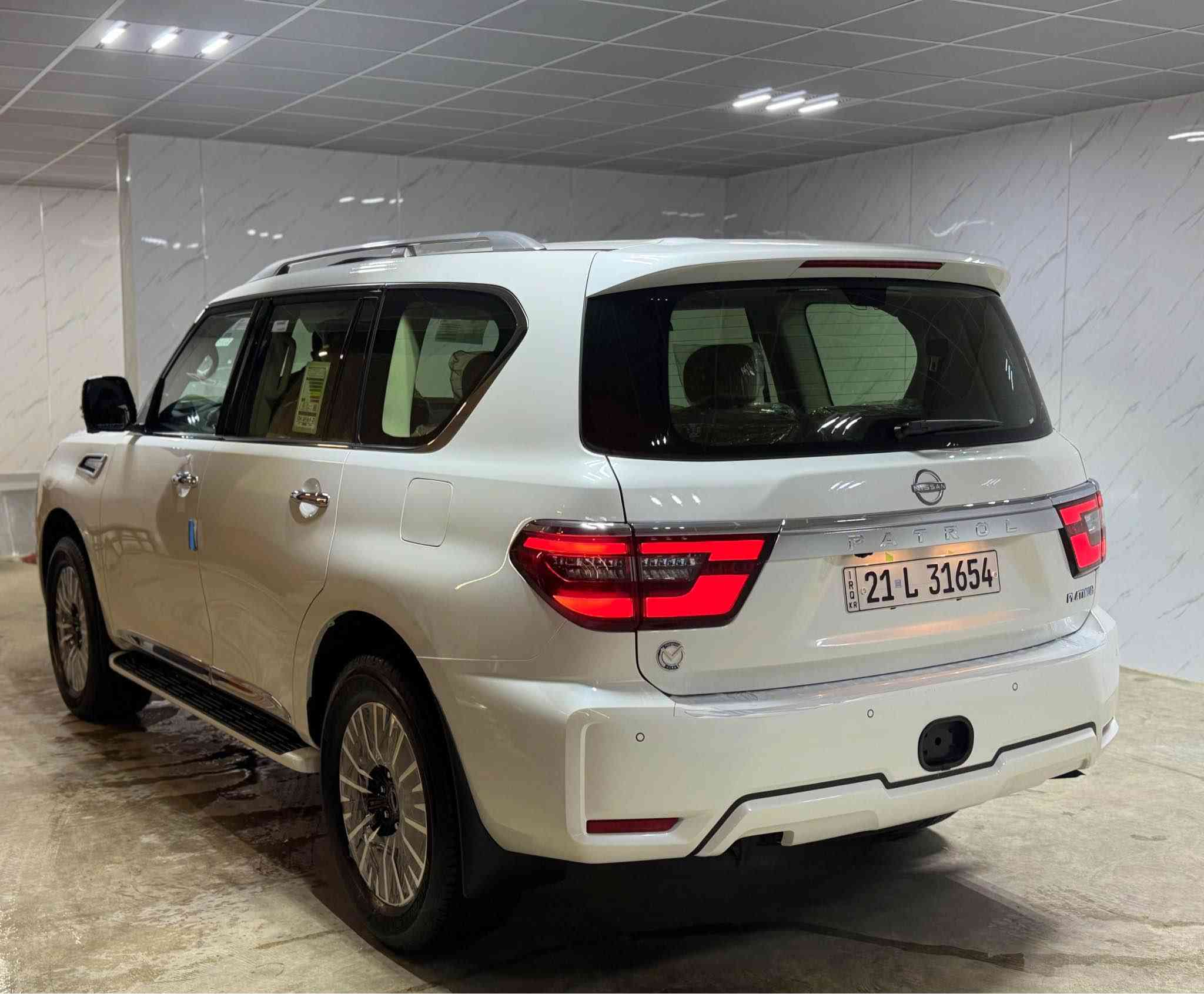 Nissan Patrol Platinum⚜️
‎سياره ماشيه (3) الف كم حقيقي بشرت 
‎مودیل2023
‎بدون شوخط  بدون صبوغ بدون بارد بشرط كفالە عام✅

‎:مواصفات بلاتینیوم
‎،٥ كامیرات،سلاید،كشنات جلد،كشنات خزن
‎كشنات حار و بارد، داخل مشمشی،باب خلفی كهربای
‎رادار ٣٦٠، شغال،مرایە كهربای،مركزی،هوای مواصفات اخرە

‎ (مامفتوح )بشرط ‎محرك ٦ سلندر
غراض بلادية موجوده
‎دبلات و كهربائی و محرك كلل بشرط
‎سلیمانی📍
‎سعر:$💵540
0773 554 8009📞
Admin🌹 السليمانية, العراق
