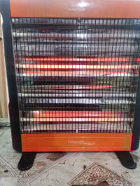 هيتر نيوال • ٤ شمعات • الزبير