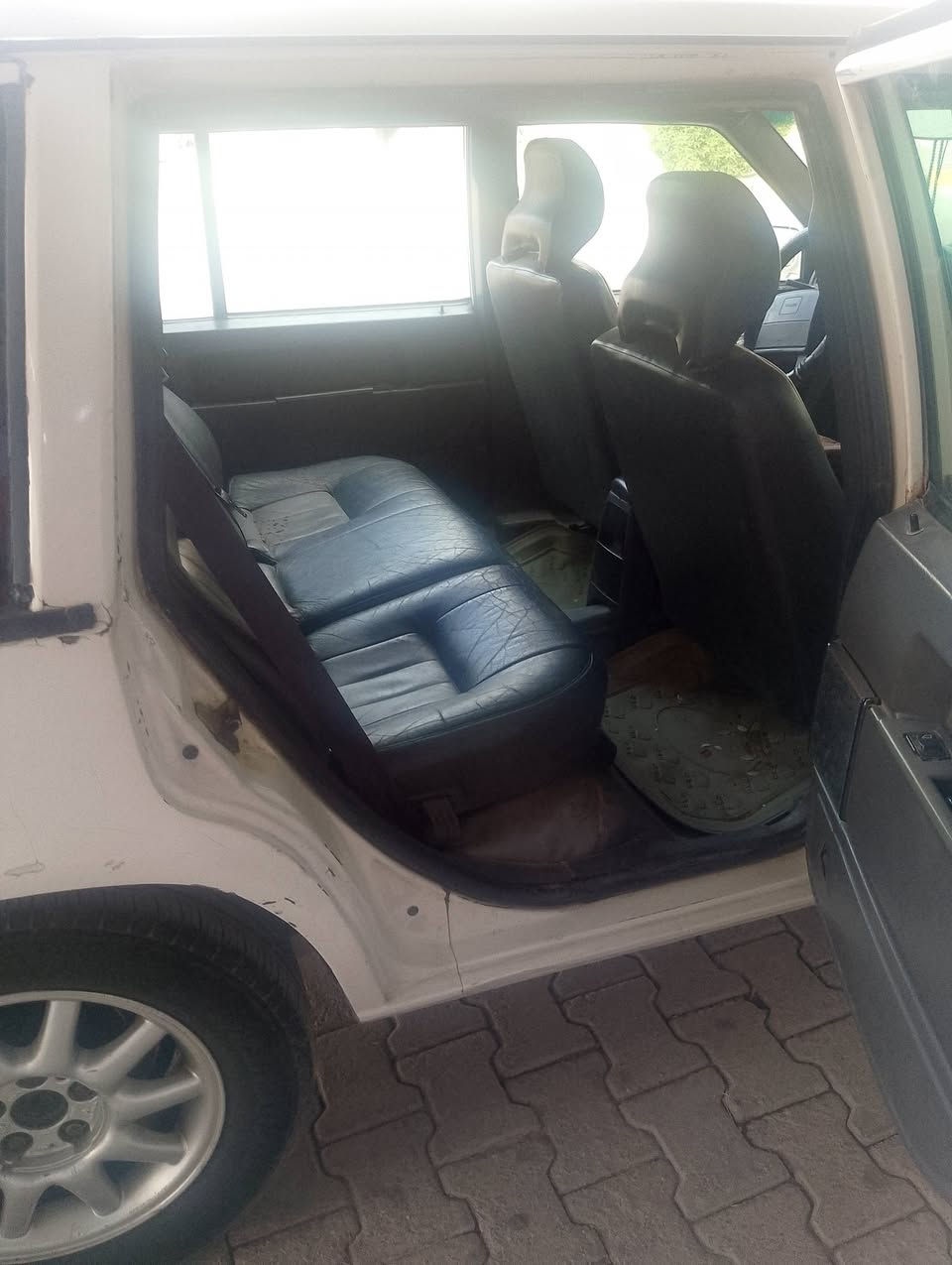 السلام عليكم
فالفو 940 موديل 95 مكينه تيربوا
كير مكينة حداديه كفاله
تبريد ثلج
كهربائيات كلها شغاله 
السعر 67 ورقه
بيع فقط
النجف الاشرف مجسرات ثورة العشرين 
***********
