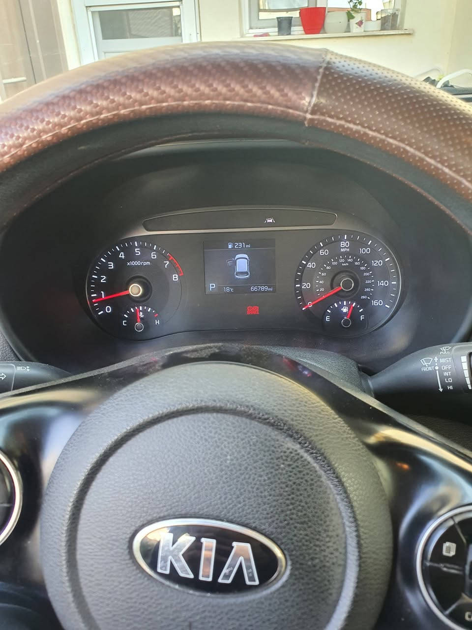 السلام عليكم 
كيا سول موديل ٢٠ للبيع 
محرك ٢٠٠٠ 
وباقي التفاصيل موجوده بالصور 
السعر ٢٠ مليون
مكان السيارة في كربلاء


**إذا كنت صاحب هذا الإعلان وتريد حذفه لأي سبب، رجاءا أرسل رسالة إلى الدعم الفني**