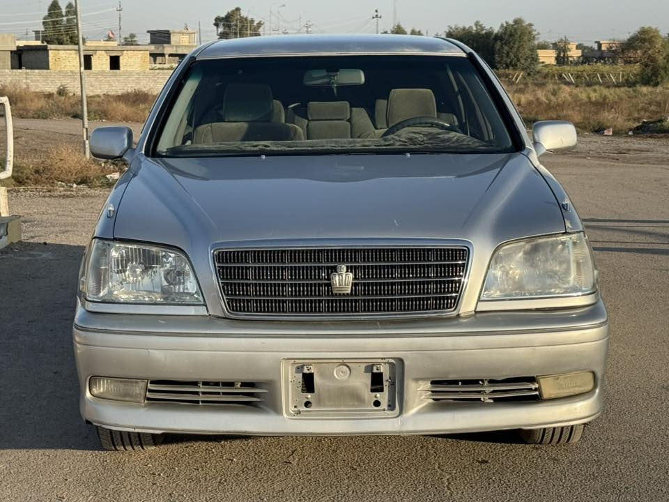 سياره ملكة للبيع (أدوات)قصة قمارة فقط موديل 2003 محرك ديفور الصغير كرستال امامي خلفي كشنات كهربائي برده خلفي وشاشة تدفئه وتبريد سياره جاهزه للاستفسار الاتصال بالرقم التالي

***********
