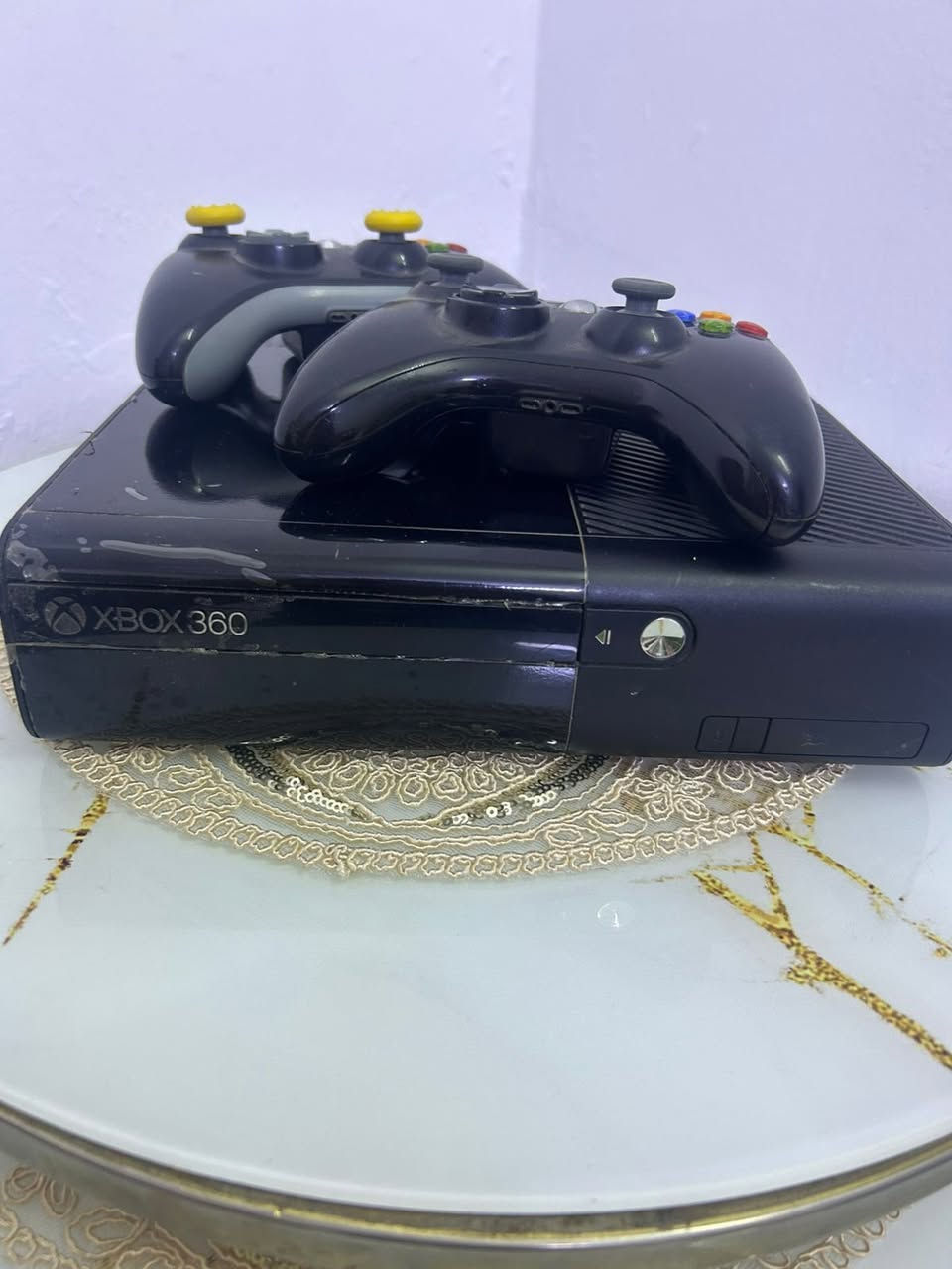 للبيع اكس بوكس ٣٦٠ استعمال جدا قليل نظافة فول ١٠٠% وياه جوستكات ثنين وبيه العاب رايديه ب180 بيه مجال المكان شارع فلسطين قرب مستشفى الكندي والشراي يتفضل بالتعليقات


**إذا كنت صاحب هذا الإعلان وتريد حذفه لأي سبب، رجاءا أرسل رسالة إلى الدعم الفني**