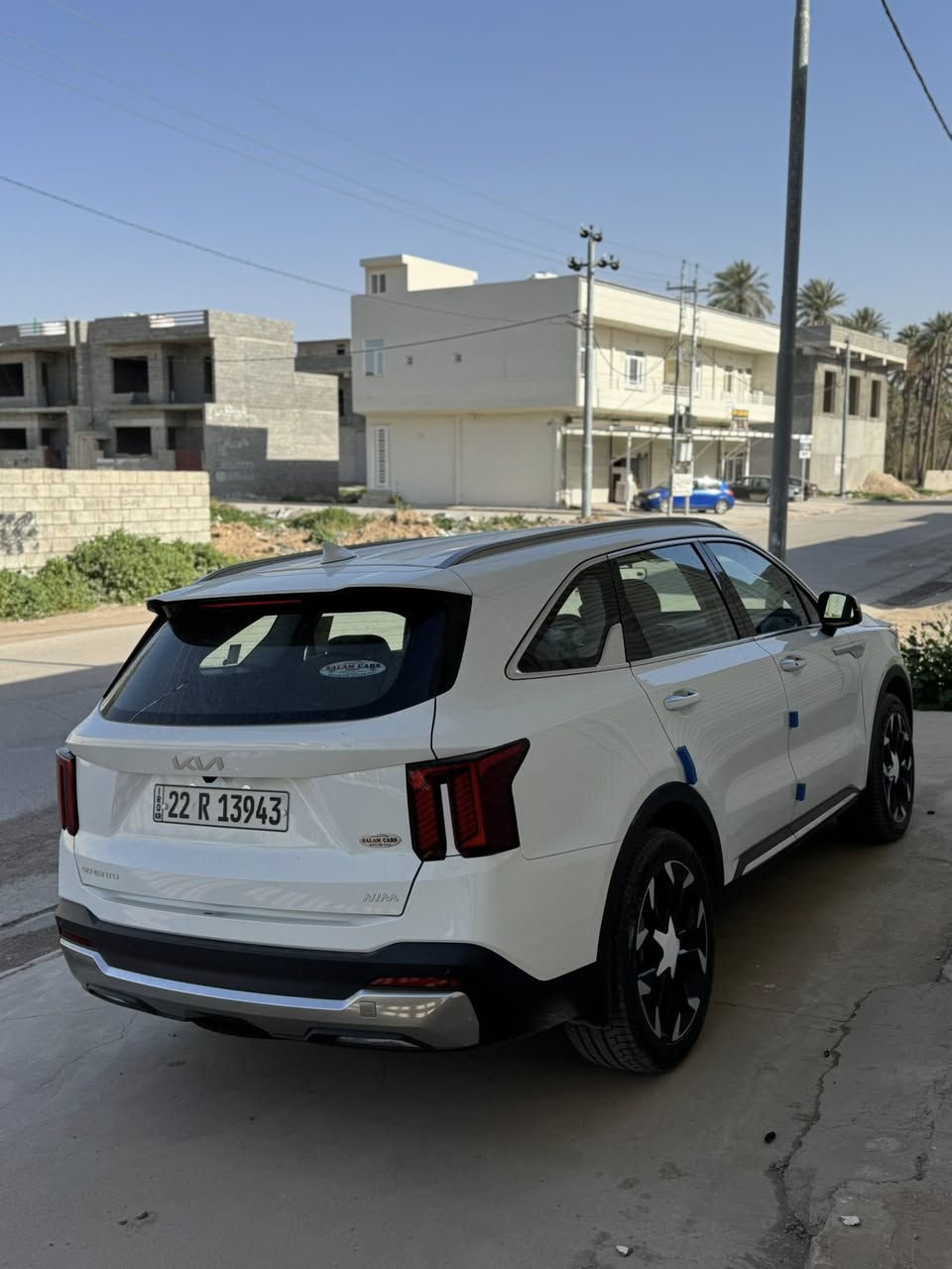 تحيه طيبه……..
للبيع كيا سورينتو موديل 2025 خليجي 
محرك 6 سلندر 
ماشيه 19 الف كيلو 
رقم اربيل وبأسمي(تحويل وكاله حاضر)
مواصفات(بصمه-صندوق كهرباء-گير ماوس-كشنات اماميه كهرباء-بردات خلفيه-مري شفط-كامره-حساسات-ويل كب حجم 20 ……….الخ)
السياره مكفوله كفاله عامه 
والسونار مرفق مع المنشور 
مكان السياره ديالى خانقين 
للاستفسار ***********
