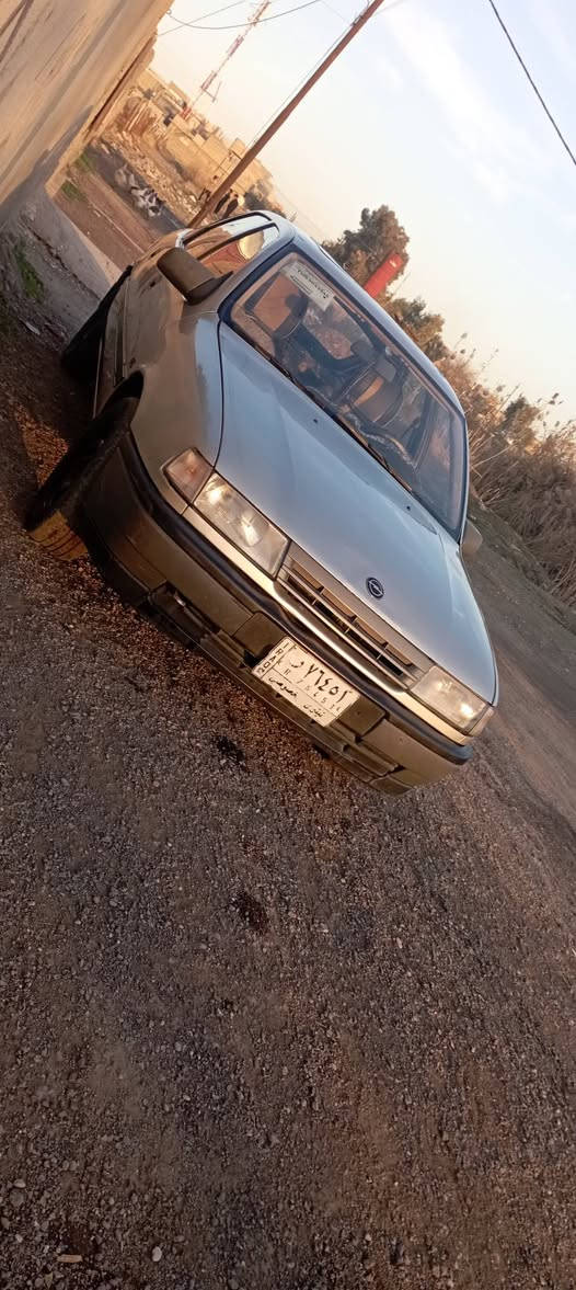 السلام عليكم 
اوبل فكترا للبيع 
حجم 18 
سياره وضع شركه 
لاصبغ ولا قحلان والاتبديل 
سياره مال جنيه 
محرك كير كلو شرط 
السياره جديده ونظيفه 
رقم نينوى سنويه عظم
كلها عل بلادي هاذا رقم صاحب السياره رقم الهاتف  ***********
