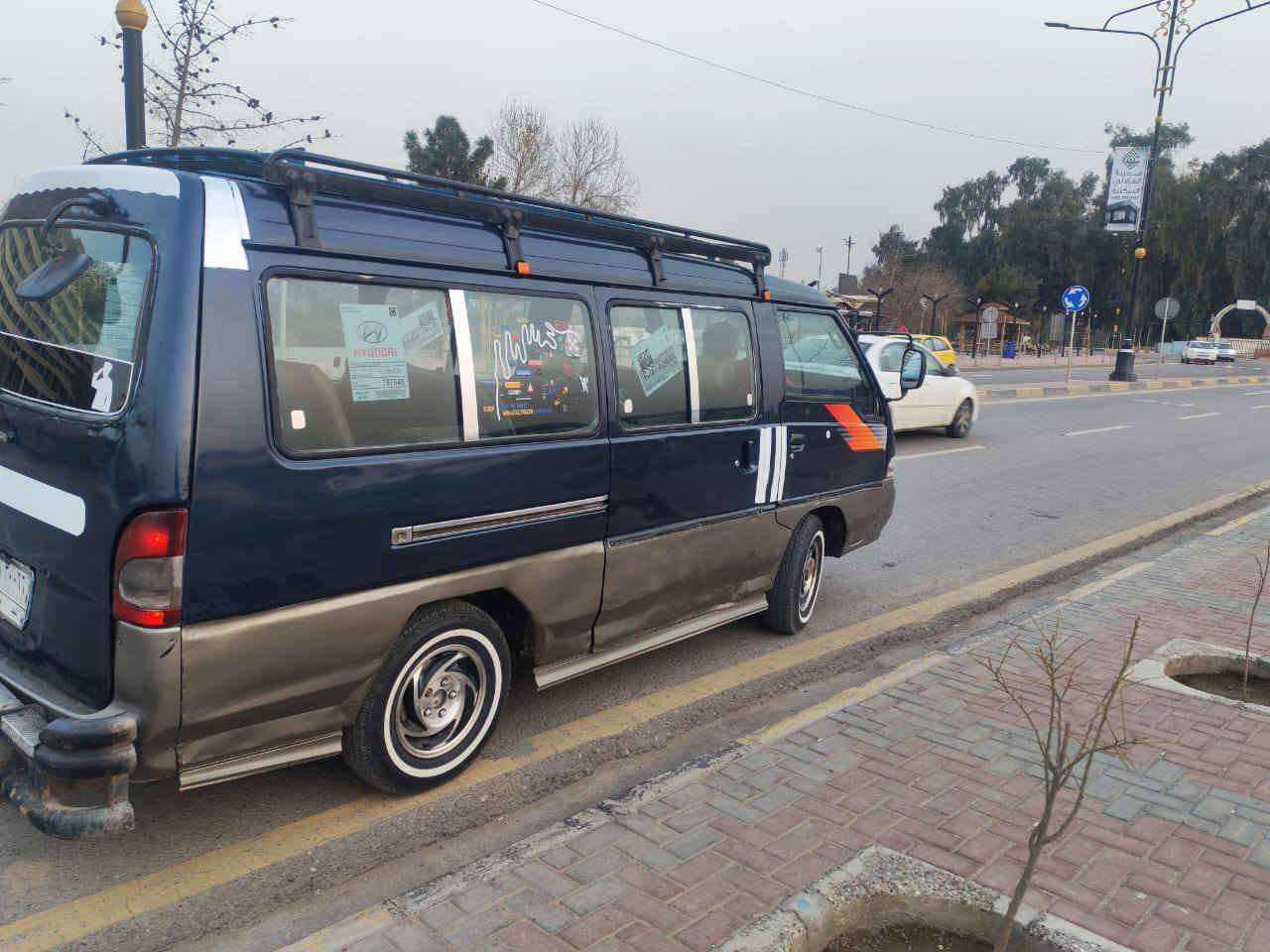 السلام عليكم
هوندا 
موديل 94 
سنويه 27 
مكينه معمر جديد 
كير اكسل شرط 
طخم توير جديد اليوم شادهم +باتري
طخم معمر داخل جديد 
غرامات صافي هيه مرور 
السعر 50 
***********
