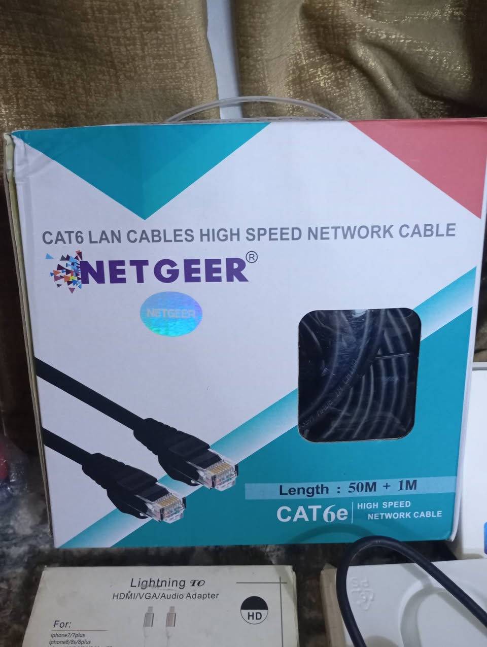 ٢٠ الف وتوصيل ٥ الاف .
١-نك مايك شحن جوكر .
٢-كيبل Lan انترنت مال نانو ٥٠ متر .
٣- زوج جوستك بلوتوث عادي على الباتريات .
٤-ادبتر من التايب سي لعدة مخارج موضح بالصور .
٥-عارض ايفون على الشاشه .
٦-باد ماوس مستطيل طويل .


**إذا كنت صاحب هذا الإعلان وتريد حذفه لأي سبب، رجاءا أرسل رسالة إلى الدعم الفني**