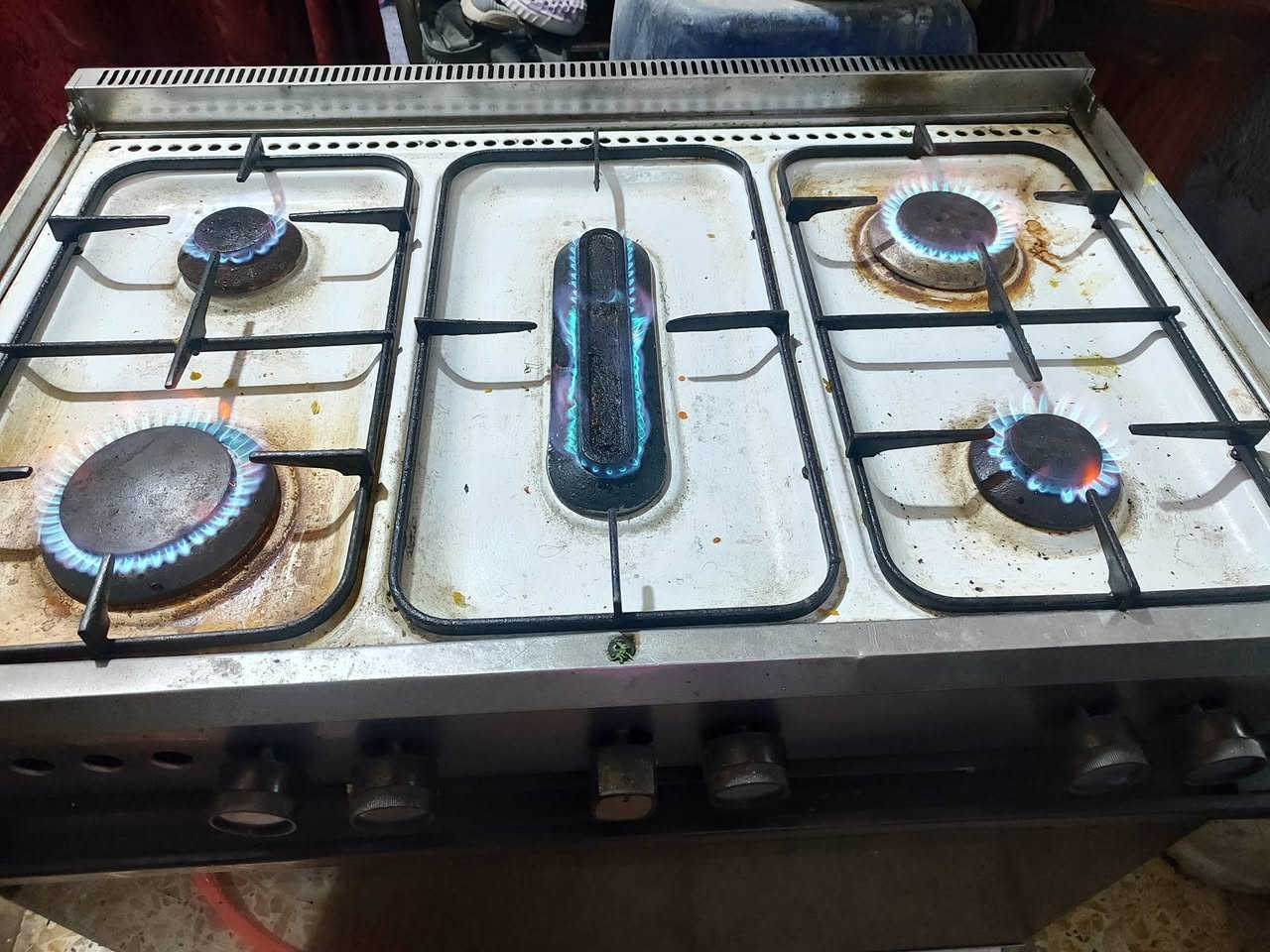 طباخ عشتار كلش نضيف وداخل يلمع وناره تجنن سعره 95 مكانه غزاليه توصيل ماكو


**إذا كنت صاحب هذا الإعلان وتريد حذفه لأي سبب، رجاءا أرسل رسالة إلى الدعم الفني**