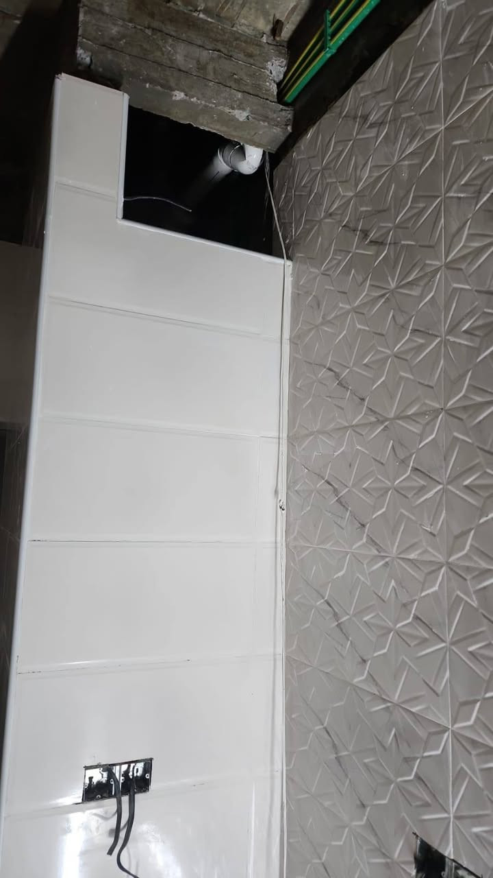 ابو عياد خلفه سيراميك بورسلين ارضيات جدران مرمر كاشي شغل درجه اولى متفرغ حالين في  الجديده ***********
