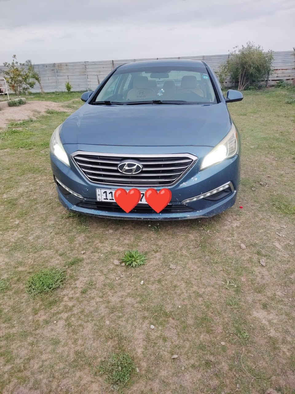 ‏السلام عليكم.. سوناتا 2015 امريكي حادثها جاملغ الخلفي رقم بغداد الدولي بأسمي السياره نظيفه خير من الله ولسونار مرفوق ويا الصور منظومه لايت زنون شاشا كبيره ارضيه جلد دوشمه جديدا... مكينه وكير خير من الله تبريد ثلج.. ماشيا 142 الف..العنوان. .. بغداد السريع الدولي جسر السابع جسر الدايره حصوه.. سياره خير من الله صدر كله جديد السعر 123$ وبيها مجال 
‏***********
