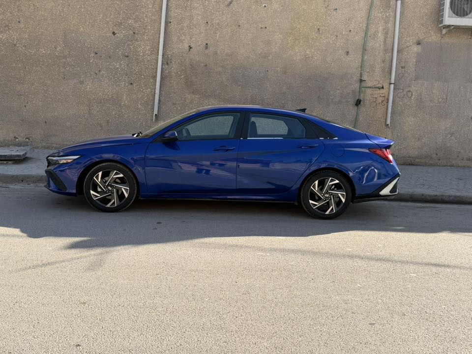 السلام عليكم إل النترا وارد أمريكي دخول جديد رقم ربيل بسمي هزه جديده سياره مابيهه اي نقص 
سعر 135 بيهه مجال شي بصيط 
مبايل *********** سياره فول مواصافات
