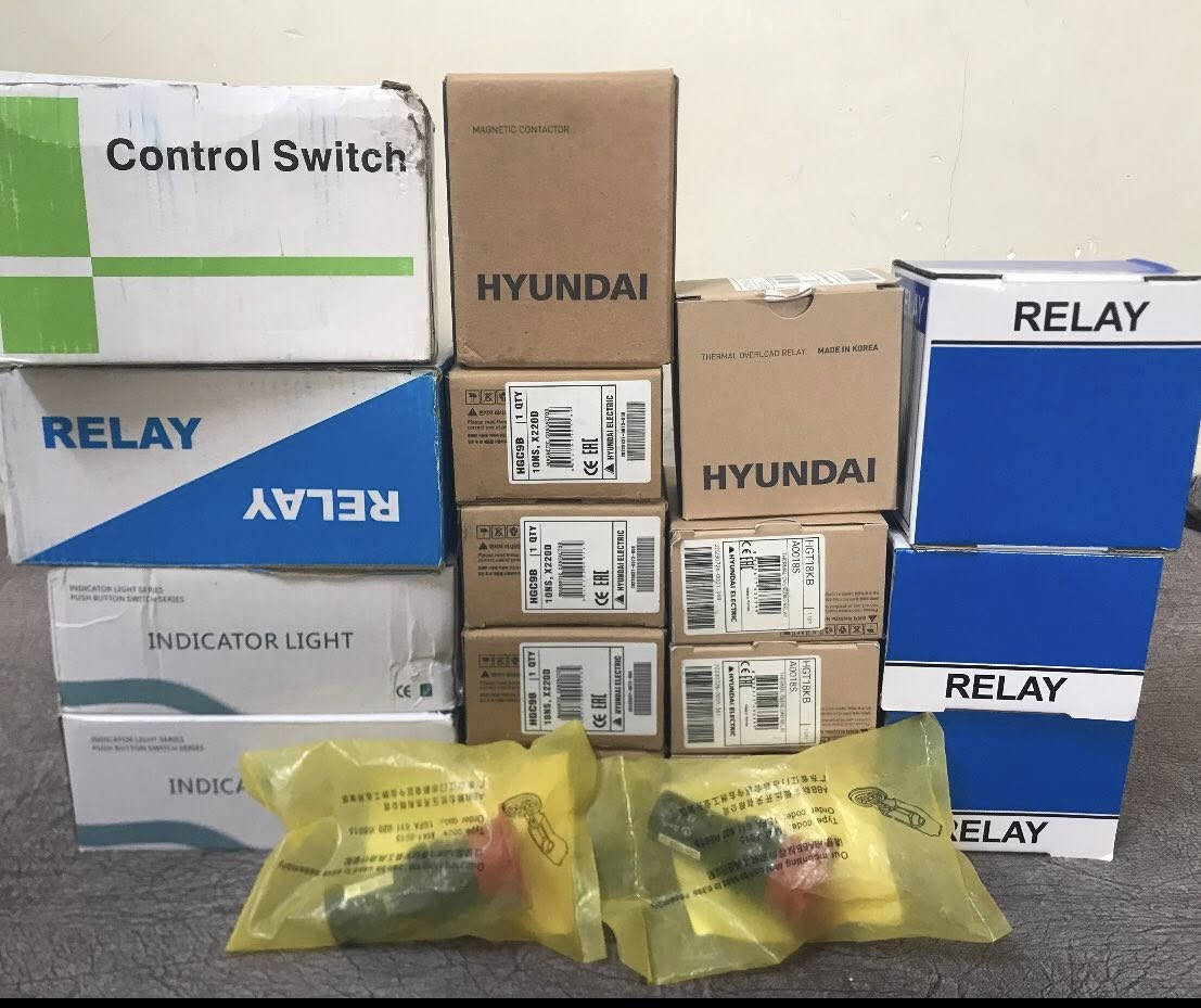 من رخصة الادمن:
بسبب الوعود الكاذبة نعيد نشر

مواد سيطرة جديدة غير مستعملة

1- كونتكتر هونداي 25 امبير (5 قطع).
2- اوفرلود هونداي 10 امبير(4 قطع).
3- فيزفلر izmir (3 قطع).
4-رلي 11 بن (7 قطع).
5- كونترول سويج (10 قطع).
6- مصباح اشارة اخضر واحمر(20 قطعة).
7- مفتاح اميرجنسي (2 قطعة).


**إذا كنت صاحب هذا الإعلان وتريد حذفه لأي سبب، رجاءا أرسل رسالة إلى الدعم الفني**