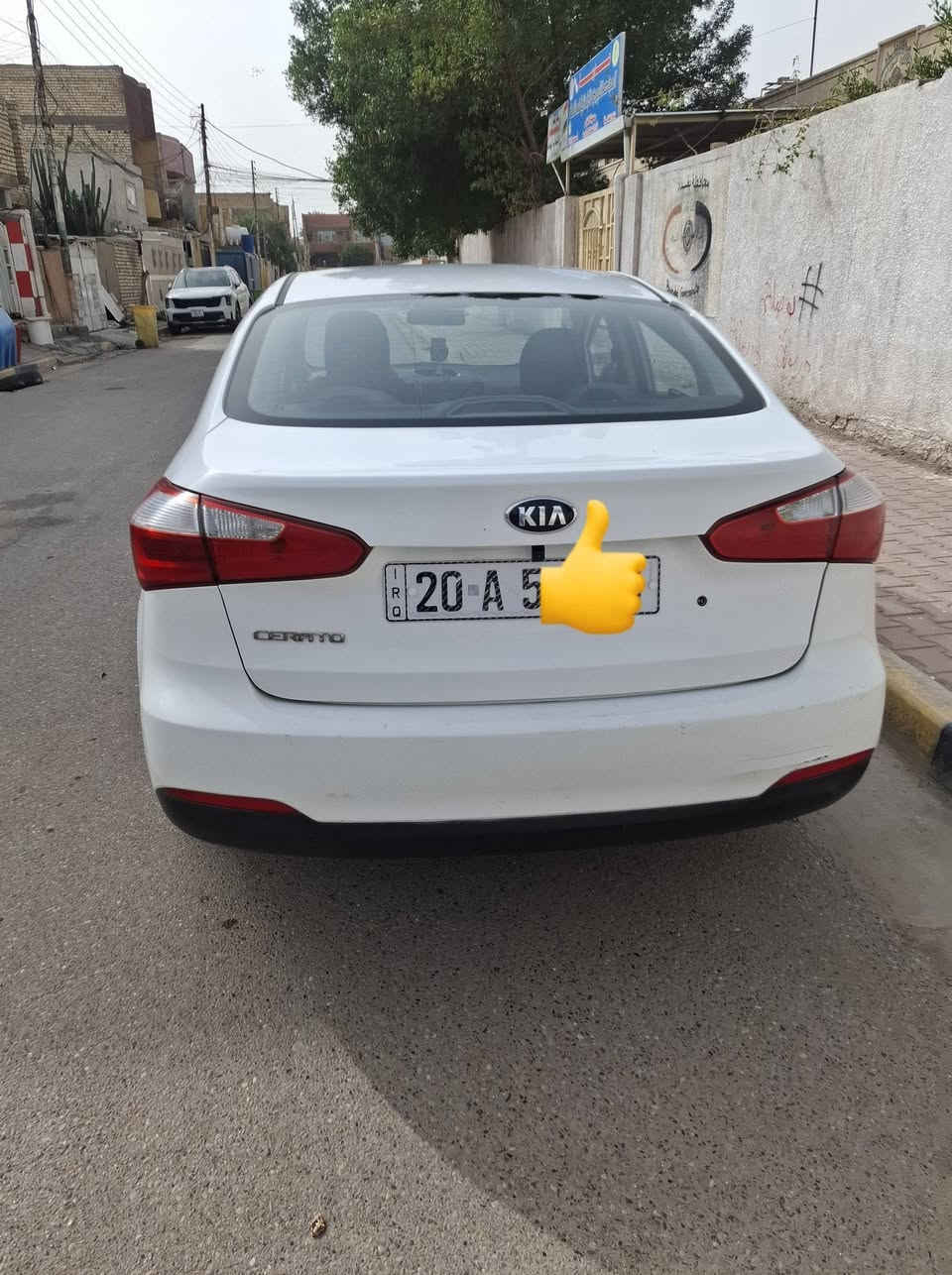 سيراتو خليجي 2014 للبيع رقم ديالى انكليزي بسمي تحويل ثاني يوم 
بيها الباب الخلفي مصبوغ ومصلح على بارد  والباب الخلفي من جهة السايق مبدلة وجاملغ الأمامي بي شبر مصلح على بارد رفعة بالتكمة موجودة بالصورة
كير محرك صدر مكفولات تبديل جديد سيارة موجودة بالصور 
ماشية 185 
العنوان بغداد الحسينية 
السعر 119 
***********
