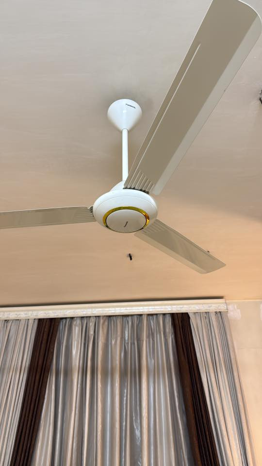 السلام عليكم
مراوح سقفية عدد ٢ بسعر مناسب مكاني بغداد سبع ابكار للتواصل واتساب ***********
