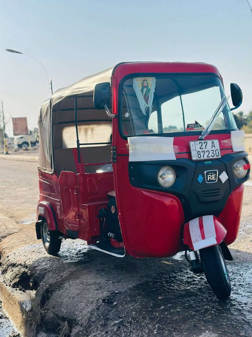 تكتك  رقم ذي قار لوحات إنكليزي 22 مضلع  لن محتاج عرضتة عدي عمليةةة وسعرأ 
4ونص قفلةةة رقم جهاز***********مستعجل على بيعتة
