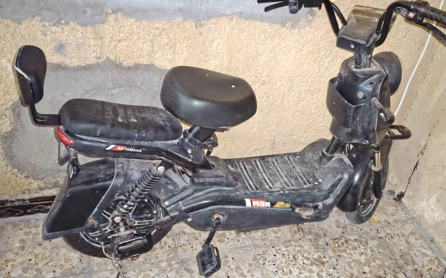 دراجه شحن نظيفه للبيع تحتاج بطاريات فقط ابيع كوم حديد السعر 50 قفل


**إذا كنت صاحب هذا الإعلان وتريد حذفه لأي سبب، رجاءا أرسل رسالة إلى الدعم الفني**