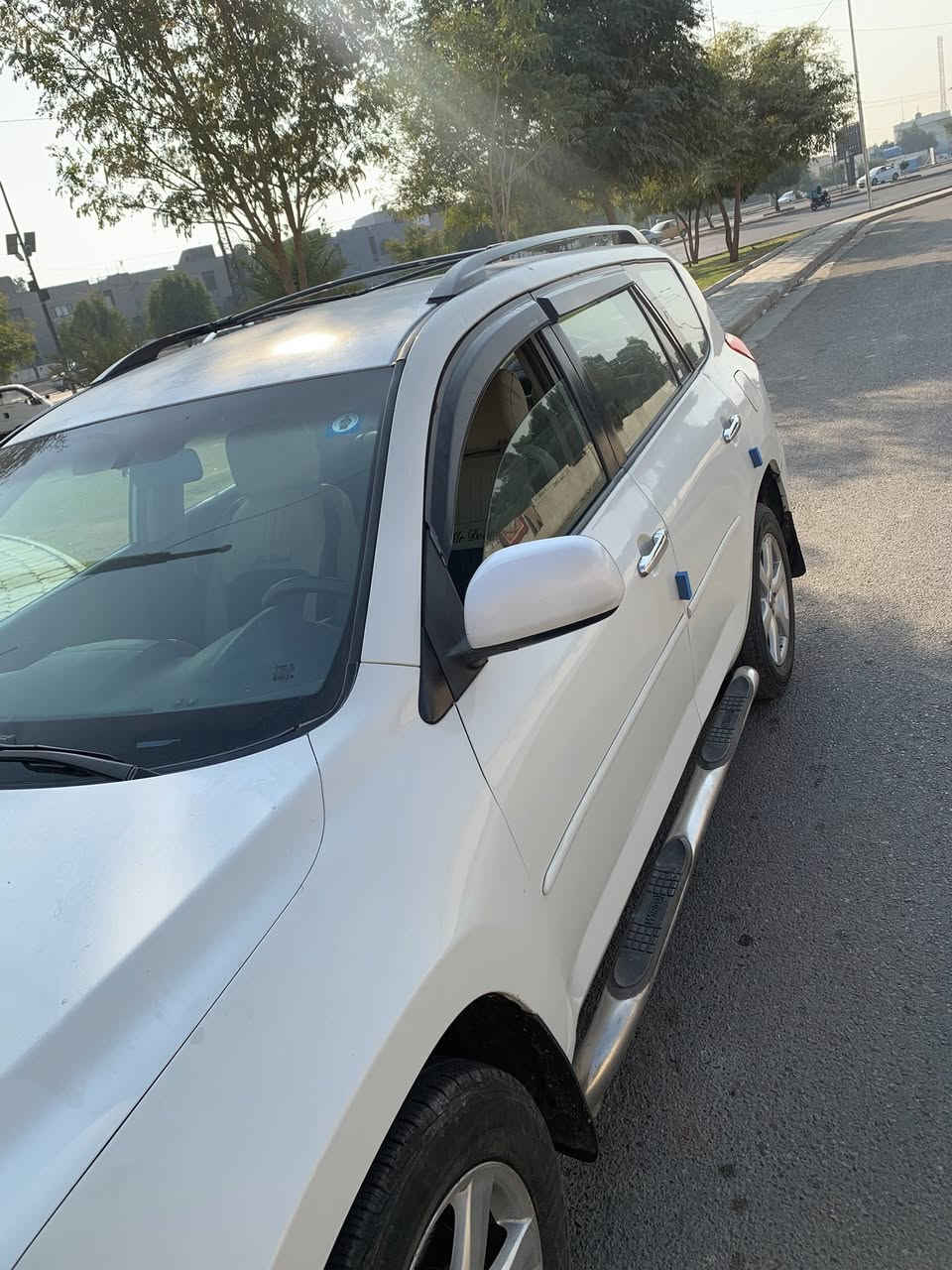 السلام عليكم 
للبيع راف فور 2008 امريكي حادثها جاملغ وبنيد بدون دواخل بيها اماكن صبغ بدون حادث ماشيه150 مكينه 6 سلندر السياره جاهزه مابيه كل نقص كير مكينه تبريد حداده مكفول رقم بغداد دولي باسمي 
السعر 95 وبيها مجال
***********
