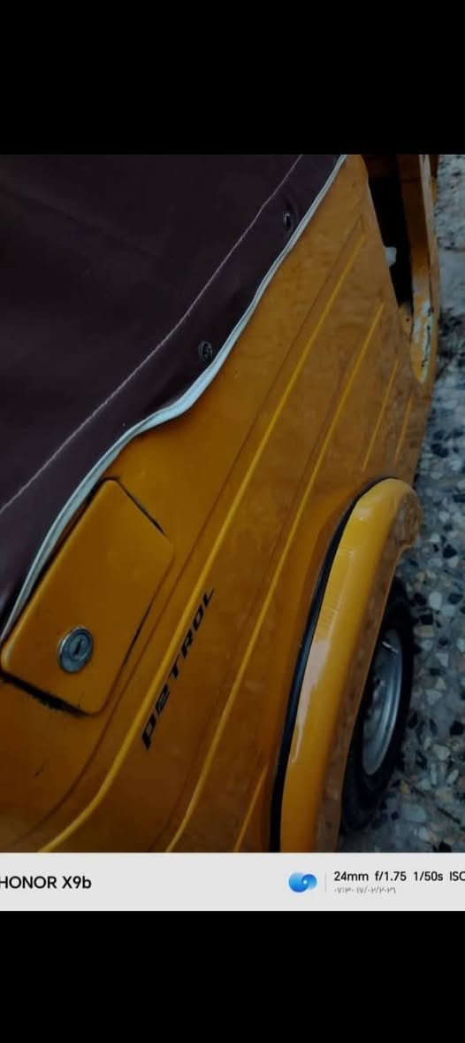 سلام عليكم 22 رقم وسنويه بيهة اربع اصابع بلغد فقط والباقي مكفول كير مكينة اكسل(عنوان بغداد المدينه ‬‏(سعر 5500. اخوان سعر قفل لئن متوازي عله بيعته كلش لغرض العلاج
***********   واتساب هم موجود
