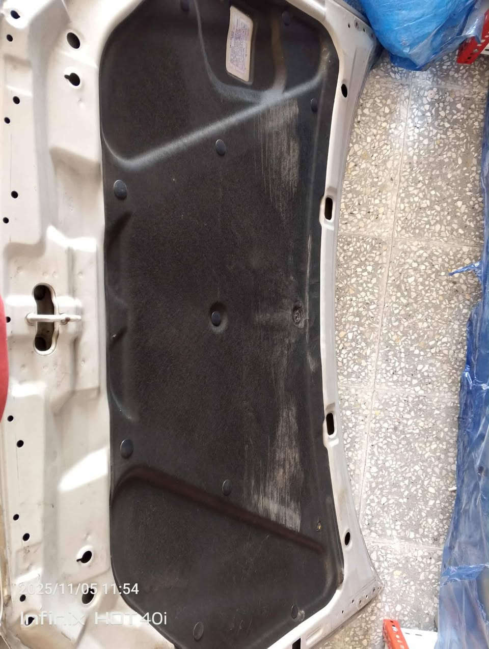 السلام عليكم من رخصه مدير الكروب متوفر غراض النترا مقدس من ٧ لل١١ للإستفسار خاص او *********** متواجد واتساب ومتوفر خدمه توصيل لجميع المحافظات العنوان بغداد الثعالبه
