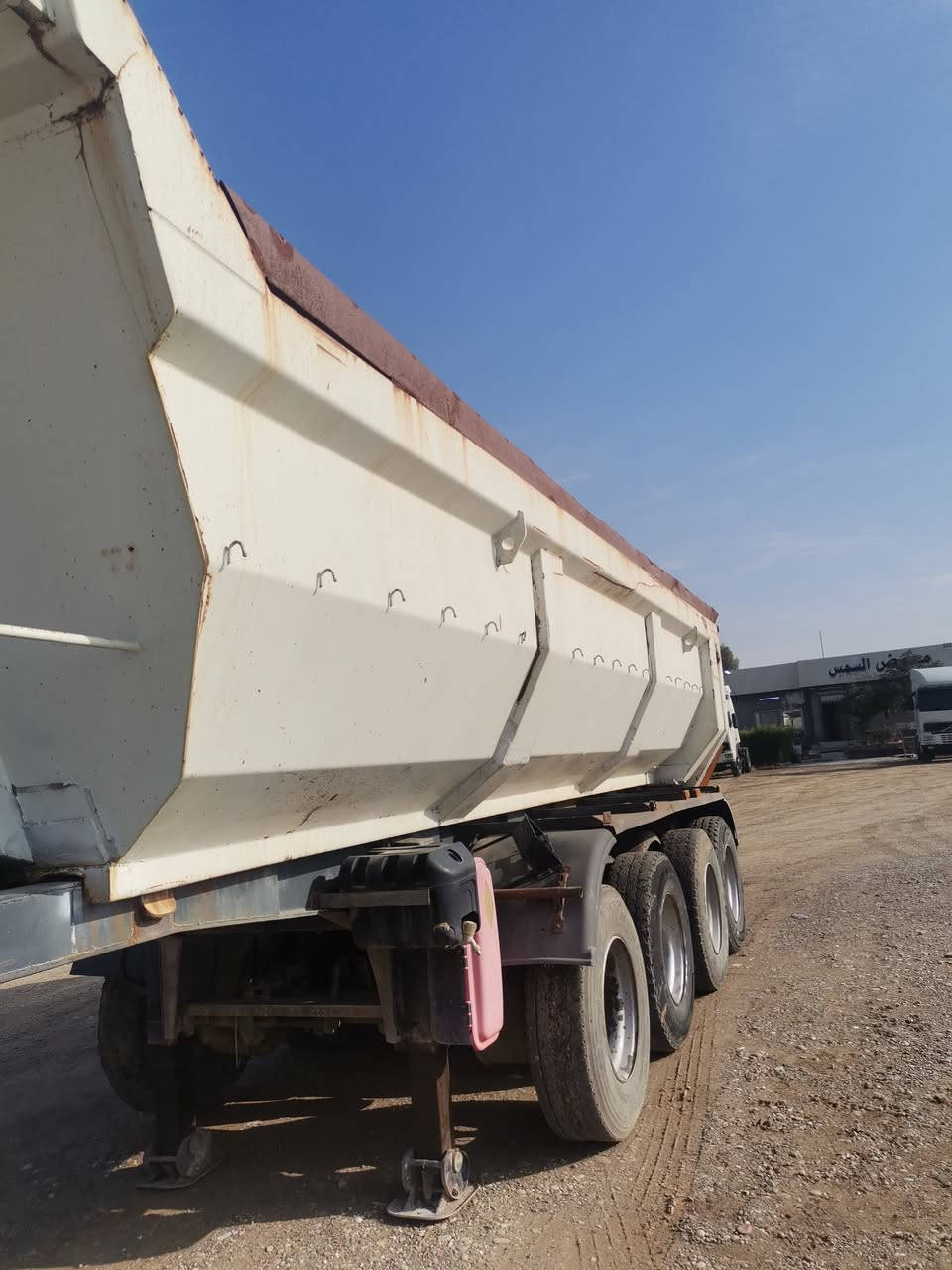 بودي CNC للبيع
اربع محاور دبل تاير

كامل ابشرط

تايرات زوجين  باقي تعبان

جك شغال مابي اي شكال

ذرعه ٢٤ ويه تعلاوه بدون تعلاوه ٢٢

سعر ١١٠
***********
