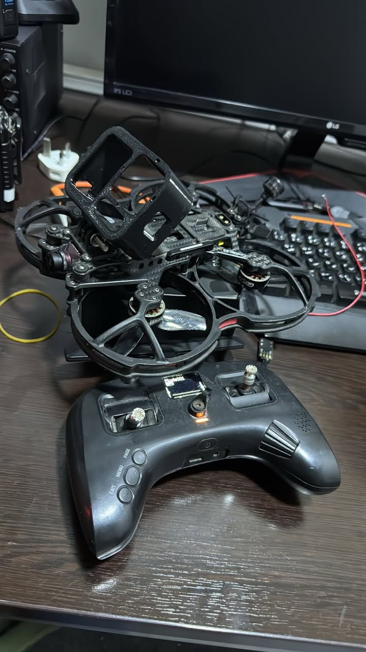 cinelog35 35 geprc
Caddx vestal + TBS tango 2. 
600$


**إذا كنت صاحب هذا الإعلان وتريد حذفه لأي سبب، رجاءا أرسل رسالة إلى الدعم الفني**
