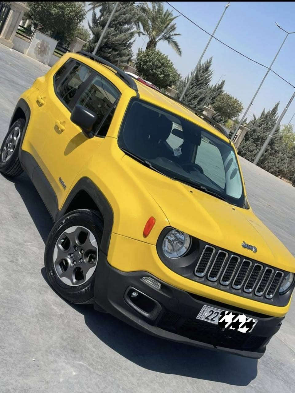 Jeep renegade 2017 sport 2.4
- محرك ٤ سلندر  ٢٤٠٠ (Tigershark) القوي والغني عن التعريف
- كير ١٠ نمر (ZF) أوتوماتيك الغني عن التعريف أيضاً
- تو ويل (2x4) 
- رقم أربيل الدولي (رقم مميز)
- لون أصفر 🍋 ليموني
- السيارة شرط التحويل
ماشية ١١٠ كم وليس ميل
- حادثها ٣ قطع أمامي (بچم) بيها شوية دواخل
- كشنات قماش مخمل
- منفذ شحن + اواكس + USB
- شاشة صغيرة
- طقم إطارات جديد
- ويل كب
- وباقي المواصفات المعروفة
- السيارة عليها أدامة كاملة وإستخدام شخصي كير ومحرك وتبريد بشرط بدون عيوب
- السعر ١٠٥ ورقة يعني شدة وخمس ورقات
- للإستفسار الاتصال عبر الهاتف *********** موجود واتساب أربيل, العراق
