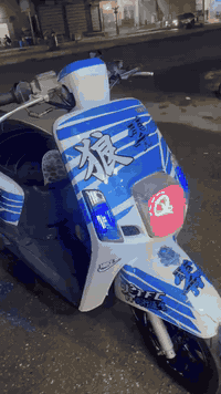 ماكس بوليسي للبيع سعر 700وبي مجال دراجة خير من اللة العنوان صلاح الدين قضاء الدجيل الرقم ***********
