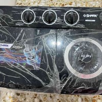 …. للبيع غساله نوع شارك ( 7 كيلو )  جديده مامستخدمه سعرهه 100 وبيهه مج...