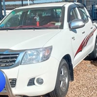 هايلوكس 2014 • اوتوماتيك • تحويل مباشر