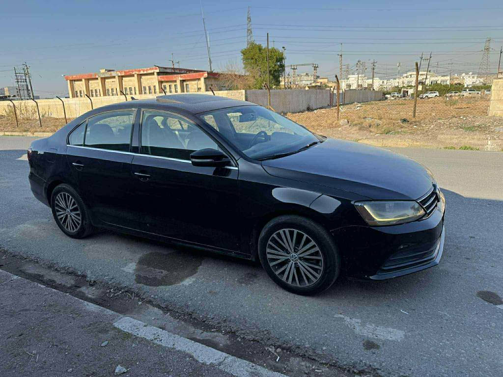 سلاو هاوریان، Jeeta مۆدیل 2017  مۆسەفات SEفول فول، گێرو مەکینەو تەبرید و تەقەو رەقە بەشەرت سەیارەکە رەنگی رەشی قەترانە ماشاللەی دەوئ لەجوانی  4 پارچەی بۆیاغە بەبئ ژۆری پەرەشووتی بویتەوە نرخی داوای $110$لیدەکەین و مەعامەلەیی تێدایە بۆ زانیاری ئەوە رەقەمی خاوەنی :*********** أربيل, العراق
