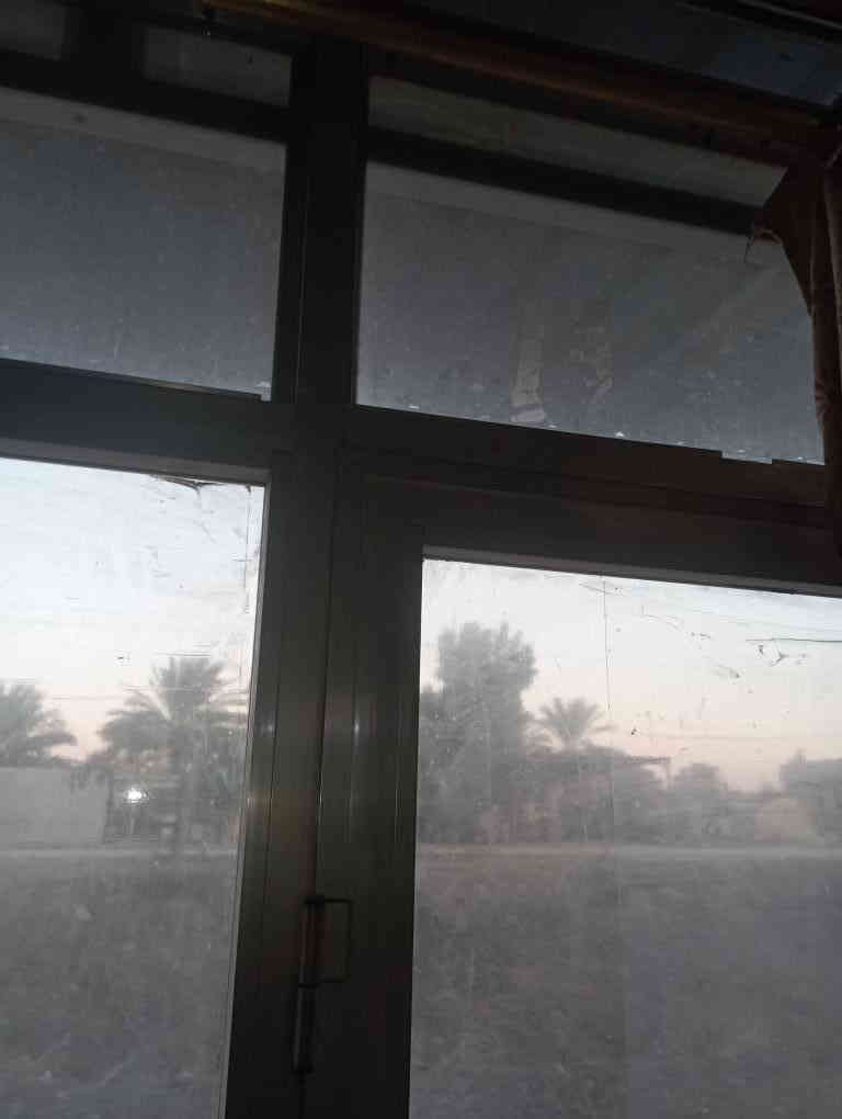 السلام عليكم جامخانه المنيوم تركي درجه اولى شمر العرب مترين و80 ارتفاع مترين و43 الملحق 40 سم العرض مترين و80 اللي يشتري يتصل على هذا الرقم ***********
