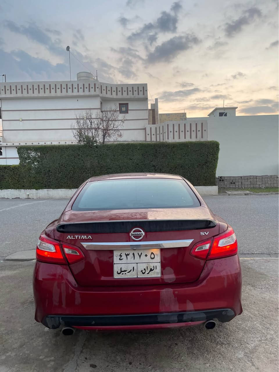 اليتما ٢٠١٦ موصفات Sبشتو بيش كه بي ته نها ده ركه ي سه كن سبوخه بي ليدراو كئرو مه كينه به شه رته نرخي ١٠٨ مجال *********** أربيل, العراق
