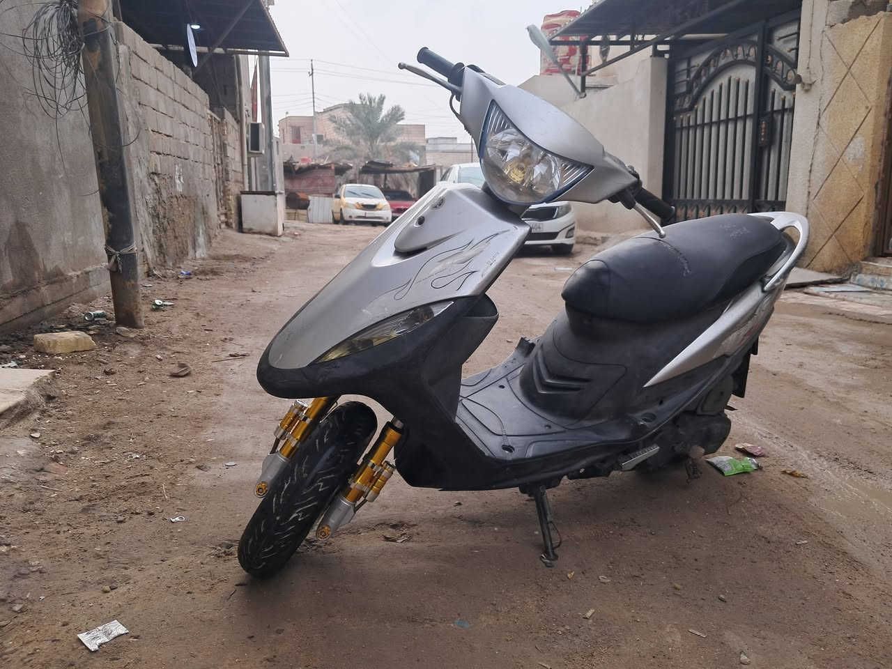 سلام عليكم دراجه ماكس عدله للبيع دراجه عله البلاد ماببه اي نقص فقط دبل المامي مبدل السعر مليون اوبيه مجال التصال عله الرقم ***********
