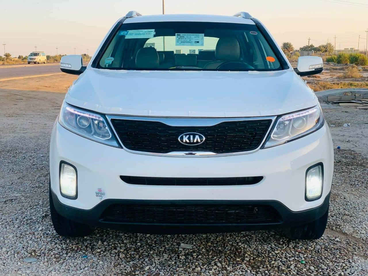 السلام عليكم سورنتو موديل 2015 رقم بصره تحويل سنويه وارد خليجي مكفوله من الضربه القويه ما عدا جاملغ خلفي وقبق الجنطه وتعمير وصبغ بصيط مواصفات 6 سلندر مكينه ما مفتوحه 7 راكب بصمه كشنات جلد برده خلفيه شاشه وكامره لد امامي خلفي حساس خلفي مراوس وبيع حسب  القناعة  السعر 143 غير متواجد عل فيس الاستفسار  الرقم ***********
