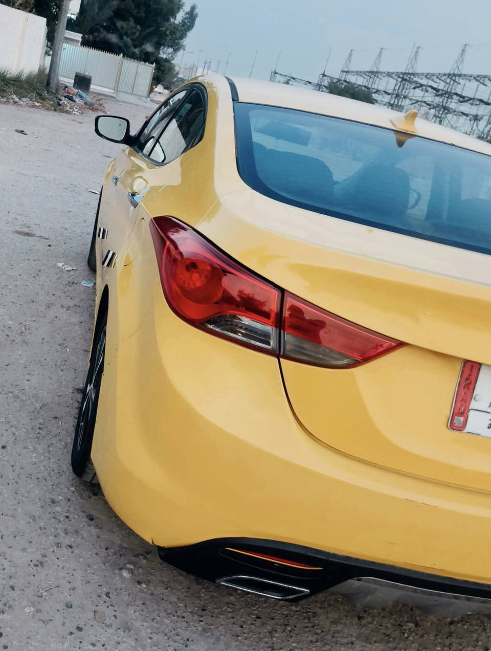 السلام عليكم النترا موديل 12 سيارة جاهزة كبل للشارع متصرف ربع حادث جاملغ مصلح والبنيد مبدل محرك وكير جدد صدر جديد تخم تاير جديد تبريد ثلج مواصفات نص فول  رقم بغداد مكان بغداد مدينة السعر 92 رقم الهاتف *********** اتصال فقط مكلف بالنشر....
