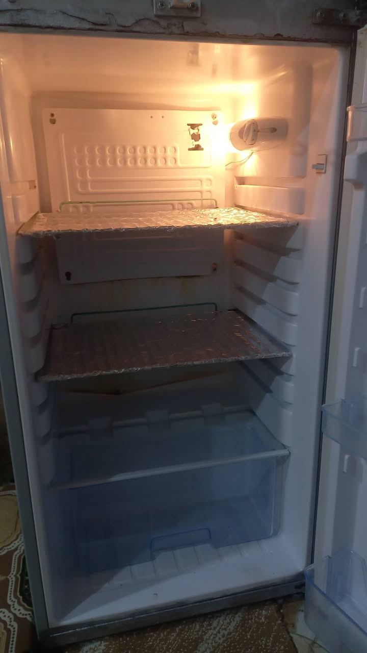 السلام عليكم ثلاجة للبيع السعر ١٤٥ سوق الشيوخ


**إذا كنت صاحب هذا الإعلان وتريد حذفه لأي سبب، رجاءا أرسل رسالة إلى الدعم الفني**