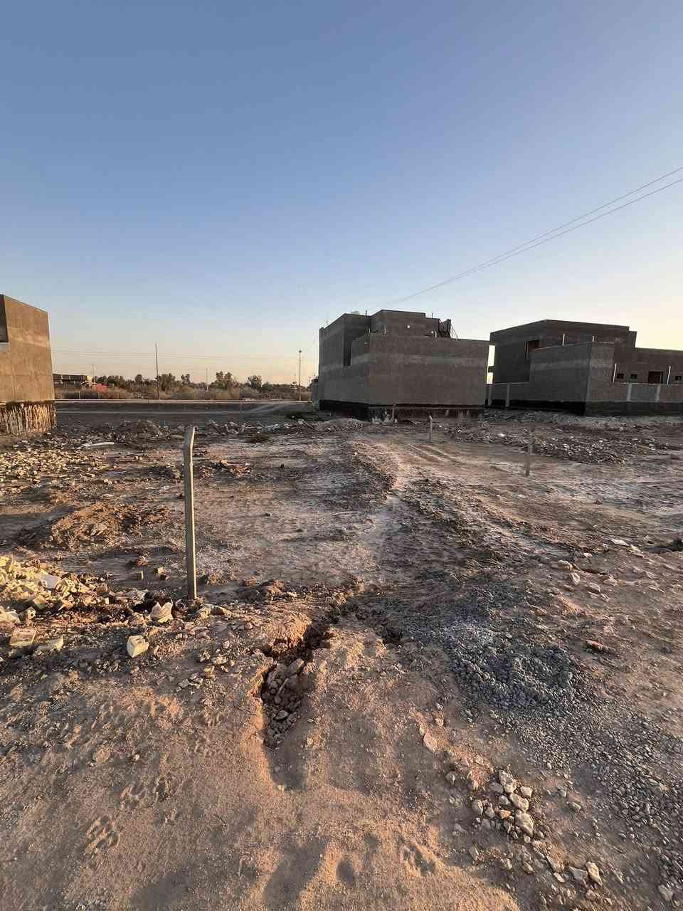 #للبيع @

 قطعة أرض طابو زراعي سند ٢٥ تحويل مباشر بأسم المشتري 
مساحه  270متر 🏡
شارع ١٠ متر 🏡
تتوفر فيها جميع الخدمات من ماء وكهرباء وتبليط 🏡
الموقع المحاويل ملحق حي النور 

🌿🌿🌿🌿🌿🌿🌿🌿🌿🌿🌿🌿🌿
#للإستفسار اكثر او معرفة السعر يرجى مراسلتنا او  الاتصال على الارقام التاليه او زياره #مكتب #عقارات #اراضي #المحاويل الكائن في قضاء المحاويل حي ١٧ قرب #مقهى الصياد القديم 

***********/ *********** ابواسد
