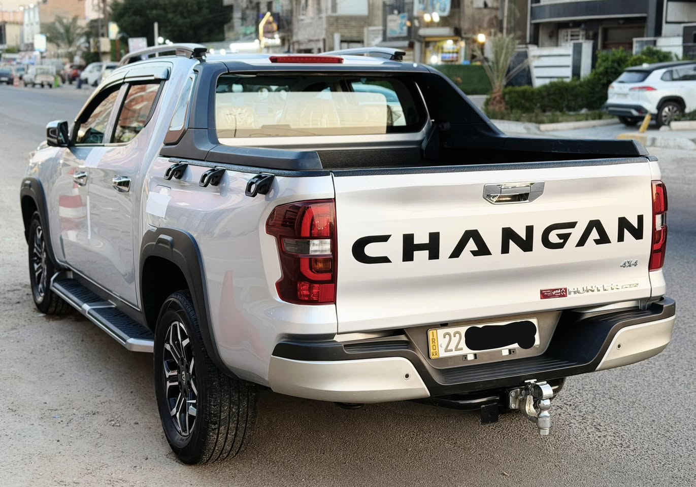 شانجان هانتر بلس 2025 رقم اربيل تحويل او وكاله
ضمان لمدة 5 سنوات او 100 الف كيلو متر 
السيارة جديدة ماشية 29 الف KM 
بيها بارد صغير بكصه البنيد الباقي كفاله عامه
المواصفات فول 1/1  فور ويل 4x4
محرك 2000 تيربو قوي جدا و سريعه جداً 
السيارة اقتصادية وبدون اي دوانز بالبانزين العادي 
بصمة تشغيل وابواب وتشغيل عن بعد 
شاشة متصلة متعدده الاستخدام متعدده وضعيات القيادة 
كشنات جلد وكهرباء وتبريد بالكشنات تبريد امامي خلفي 
سايد بريك بصمة تحكمات استيرن جهتين 
كاميرا خلفية وجانبية  ليد نهاري والانارة ليد 
وبعد مواصفات هوايه سستم درع و بدي كامله 
مكاني بغداد شارع فلسطين عارضها ب 205$ بيها مجال بسيط
اي استفسار ***********
