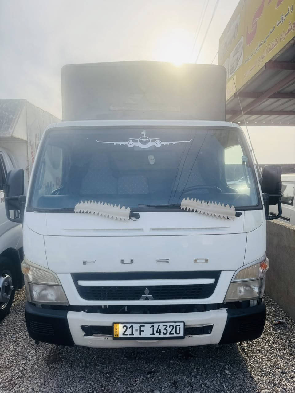 كنتر البيع موديل 2017مكفول كفاله عامه تخم تايرات 17.5برجستون ياباني تخم تايرات جديد تخم جلال حداد سيارا ماشي 300محرك كير اكسل شاسي سبخ كله شرت سنوي 2030هزا فحس كل جديد عنوان شيخان معرز هاولاتي ***********
***********
***********سعر 230مجال بسيط
