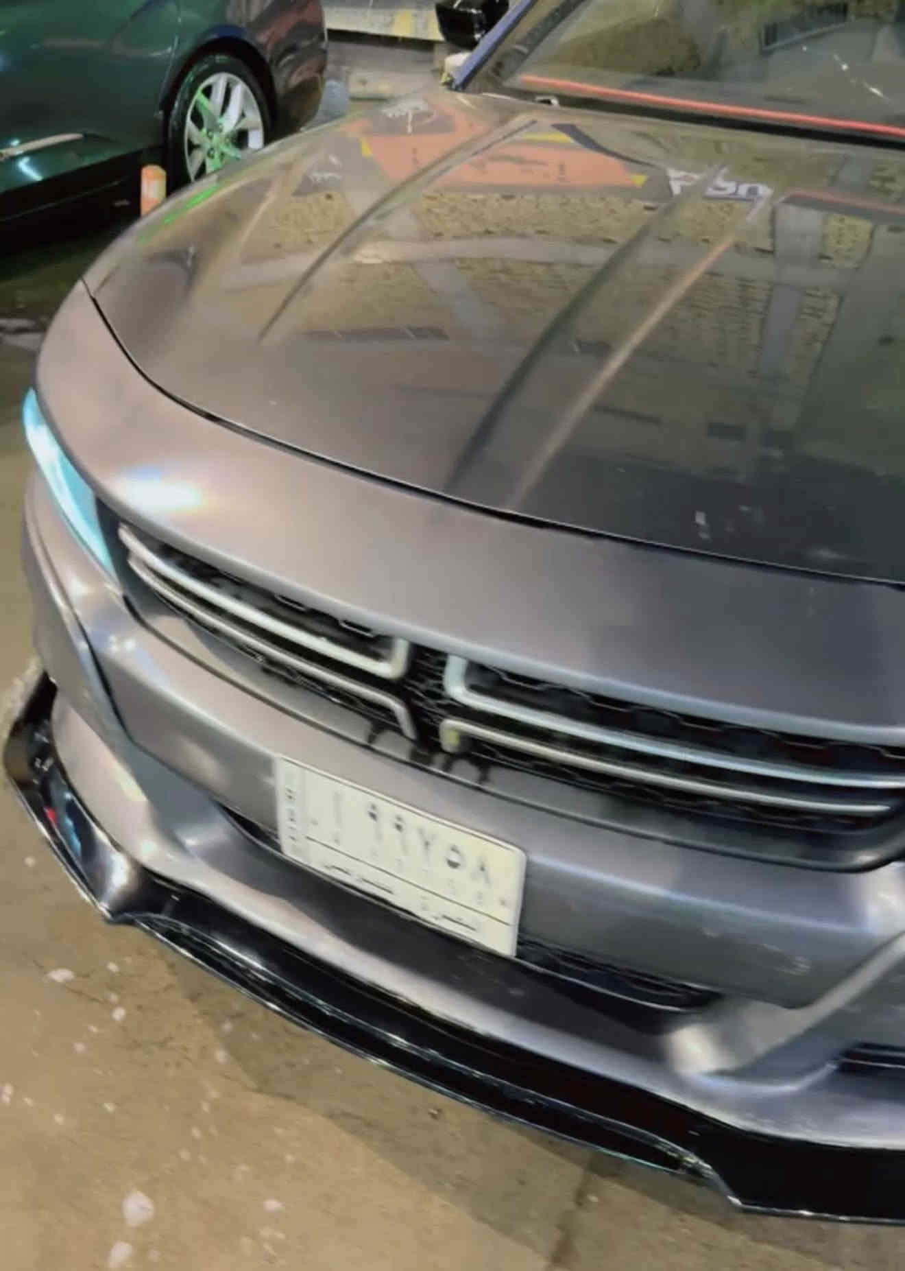 جارجر ٢٠١٦ باسمي رقم بصره حداديه قبل اسبوع تخم تاير سياره جاهزه تحتاج بعض التعديلات الخفيفه
السعر ١٩٠ وبيها مجال للشراي
***********
