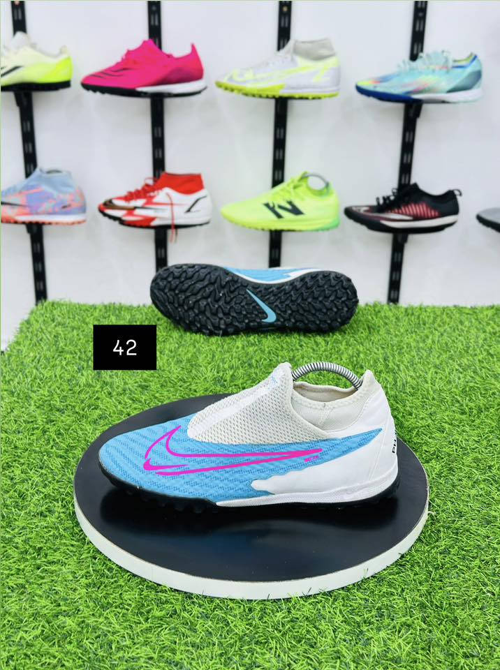 بآله أوربي شرط النظافه 

كل قطعه وسعرها 

توصيل جميع المحافظات 

لحجز ***********
