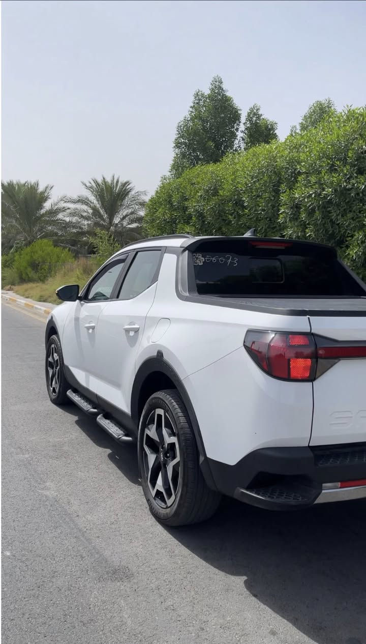 سياره سانتا كروز 2023 فئه ليمتد اعلى فئه
تبريد وتدفئه مقاعد

محرك 2500 تيربو

كاميره 360°

بدون حادث كلين بالكامل السياره خاليه من اي حدث 

السعر 22500

تواصل واتساب ***********
