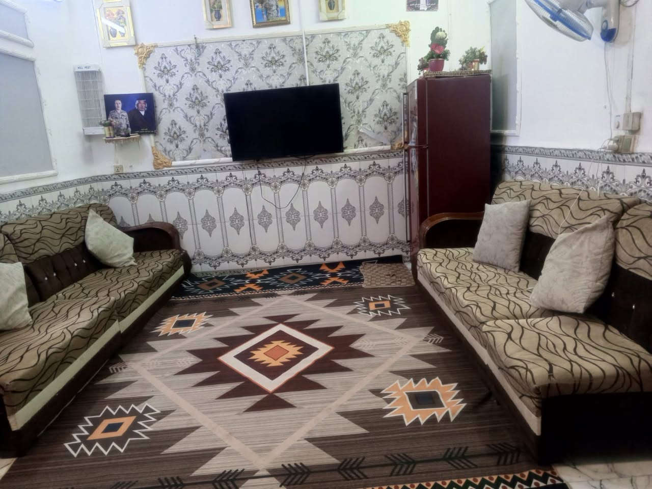نص تخم للبيع 6 مقاعد كلش نظيف ب75 
عنواني الديوانيه


**إذا كنت صاحب هذا الإعلان وتريد حذفه لأي سبب، رجاءا أرسل رسالة إلى الدعم الفني**