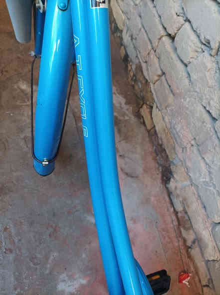 بايسكل 26 نضيف جدا ومرتب السعر 120. وبيه مجال للاستفسار الاتصال على *********** ناصريه الثوره
